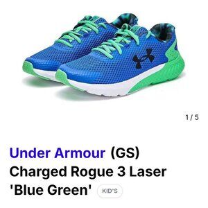 Under Armour Sneakers